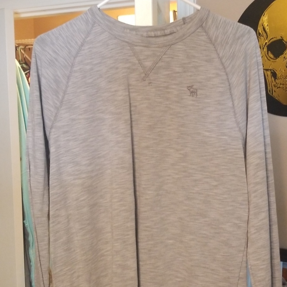 Abercrombie & Fitch long sleeve soft tee